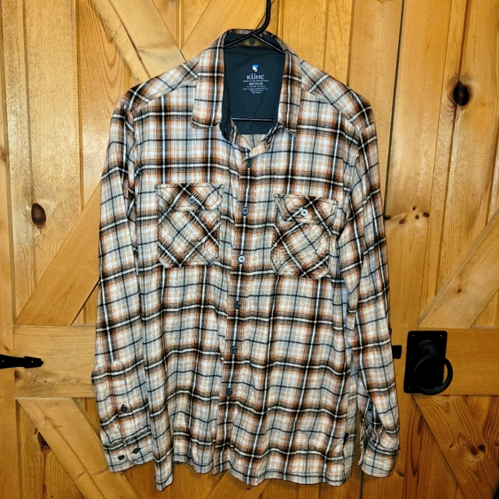Kühl  flannel long sleeve Button Down  Mens Size Medium